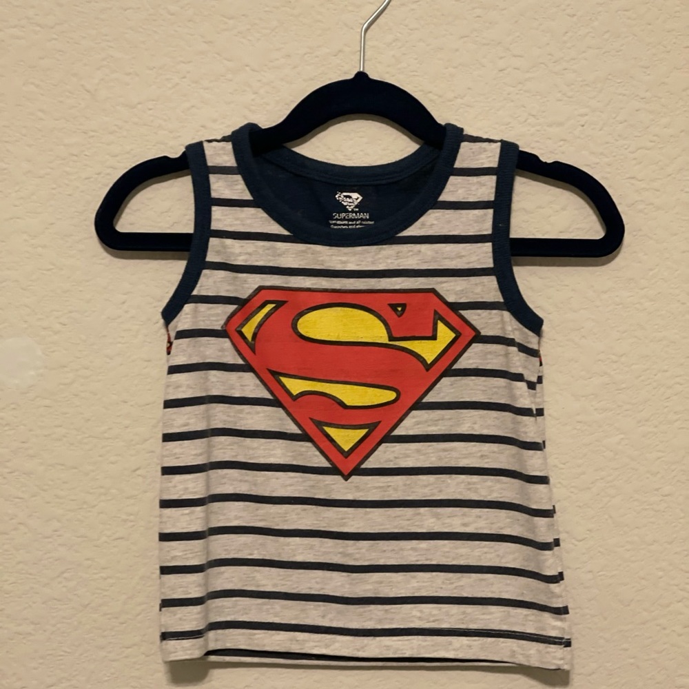Best/ tank top Size 2t